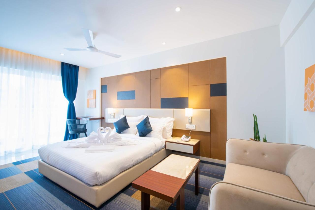 Staybird - B Suite, Business Hotel, Kharadi Hotel