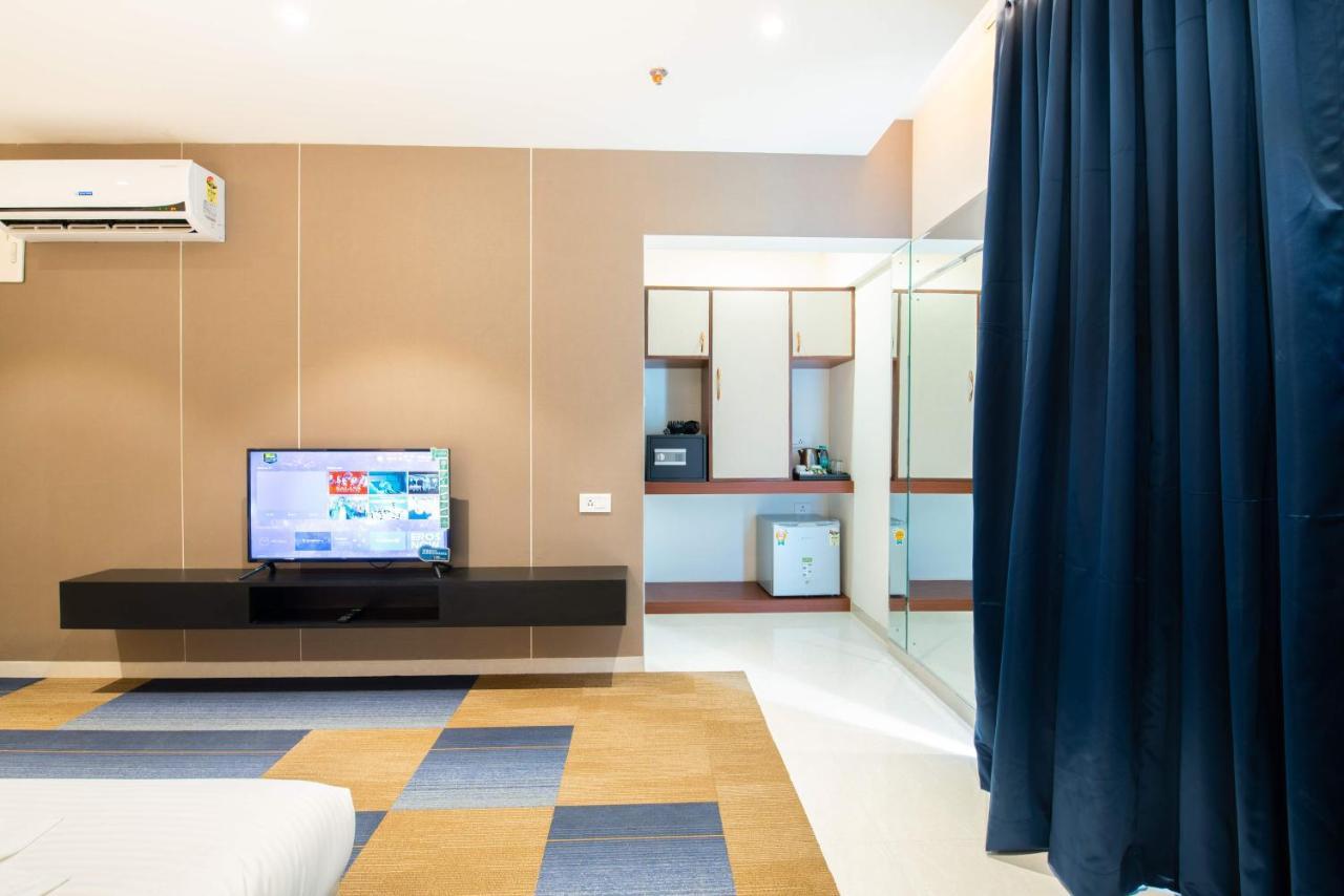 Staybird - B Suite, Business Hotel, Kharadi Hotel