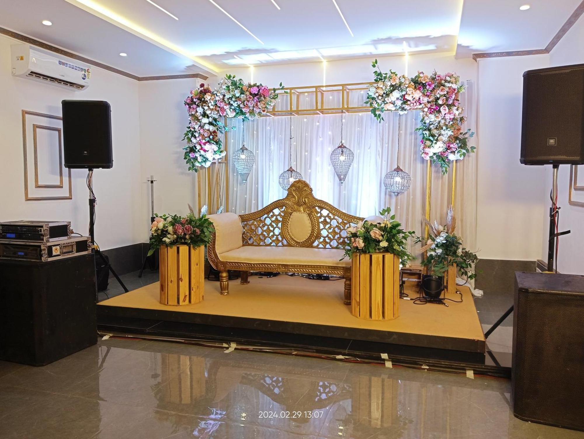 Staybird - B Suite, Business Hotel, Kharadi Pune