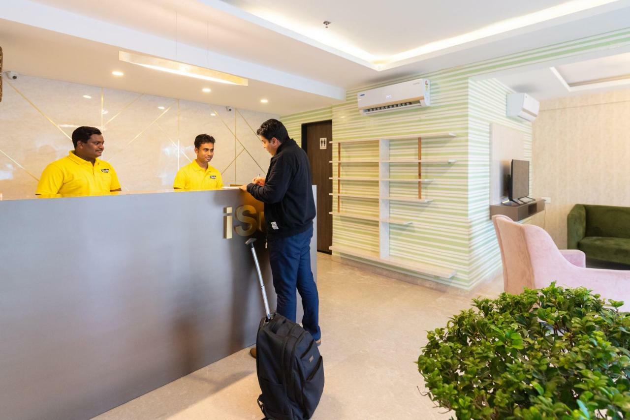 Hotel Staybird - B Suite, Business Hotel, Kharadi 3*